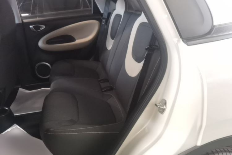 Used Wuling Bingo 2023 203km Light Edition Left Rear Seat