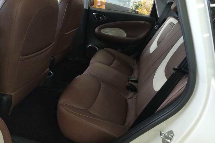 Used Wuling Bingo 2023 410 km Lingxi Deluxe Edition Left Rear Seat