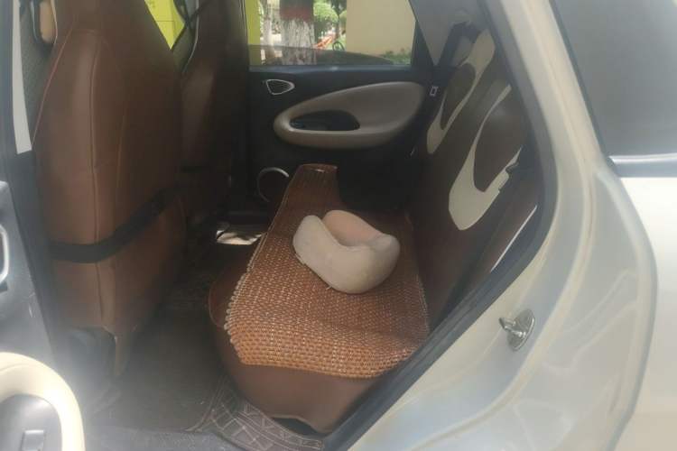 Used Wuling Bingo 2023 333 km Fast-Share Version Left Rear Seat
