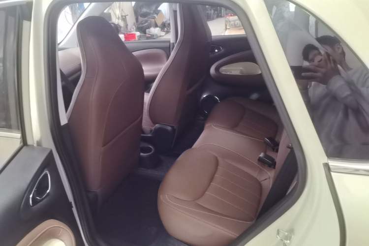 Used Wuling Bingo 2023 203km Comfort Edition Left Rear Seat
