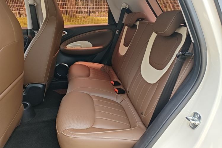 Used Wuling Bingo 2023 333 km Lingxi Connected+ Version Left Rear Seat