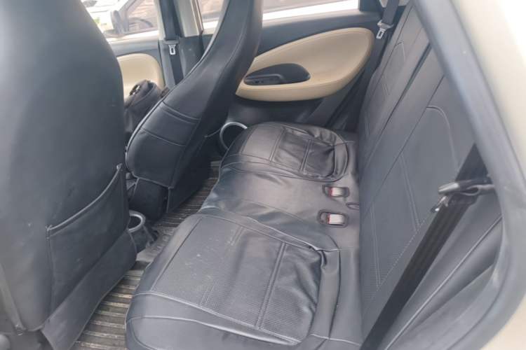 Used Wuling Bingo 2023 333 km Fast-Share Version Left Rear Seat