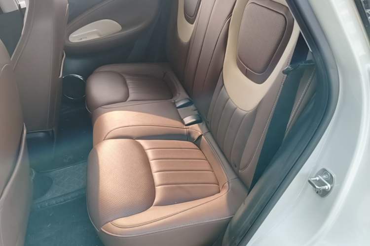 Used Wuling Bingo 2023 410 km Lingxi Deluxe Edition Left Rear Seat