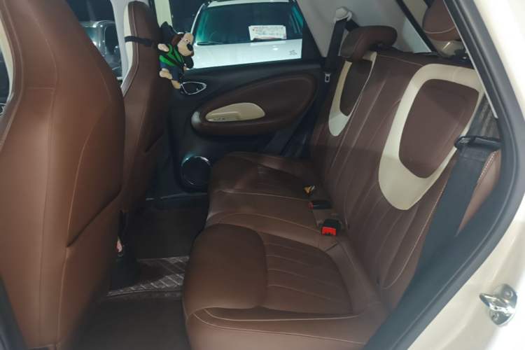 Used Wuling Bingo 2023 333 km Fast-Share Version Left Rear Seat