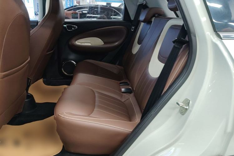 Used Wuling Bingo 2023 333 km Lingxi Connected Version Left Rear Seat