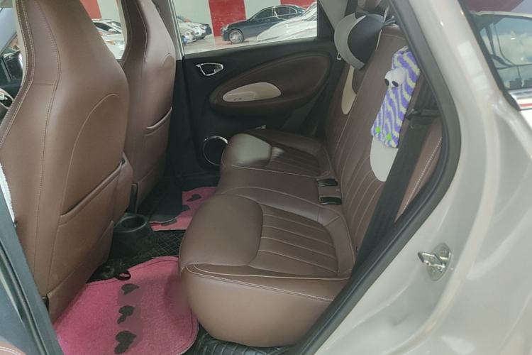 Used Wuling Bingo 2023 333 km Enjoyment Version Left Rear Seat