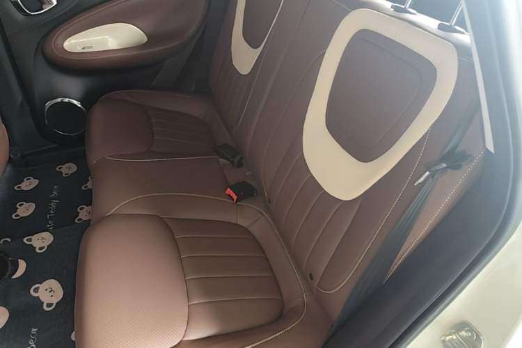 Used Wuling Bingo 2023 410 km Lingxi Deluxe Edition Left Rear Seat