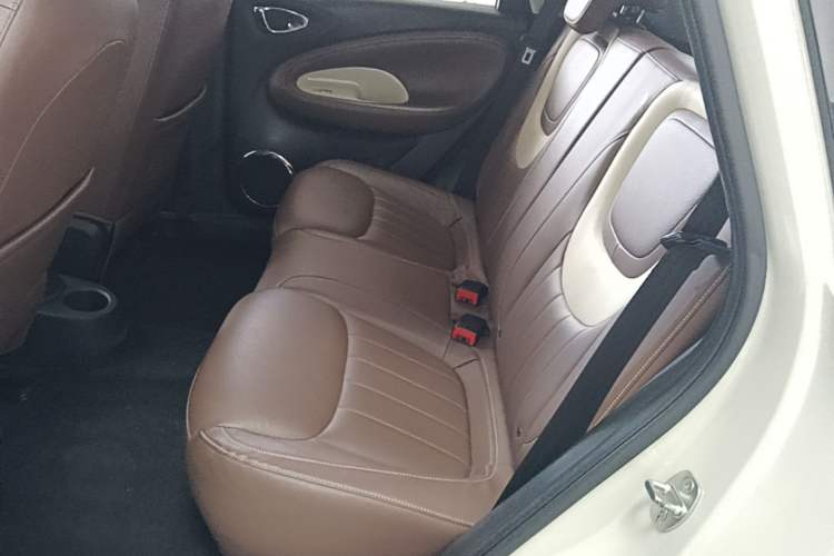 Used Wuling Bingo 2023 333km Enjoy+ Version Left Rear Seat