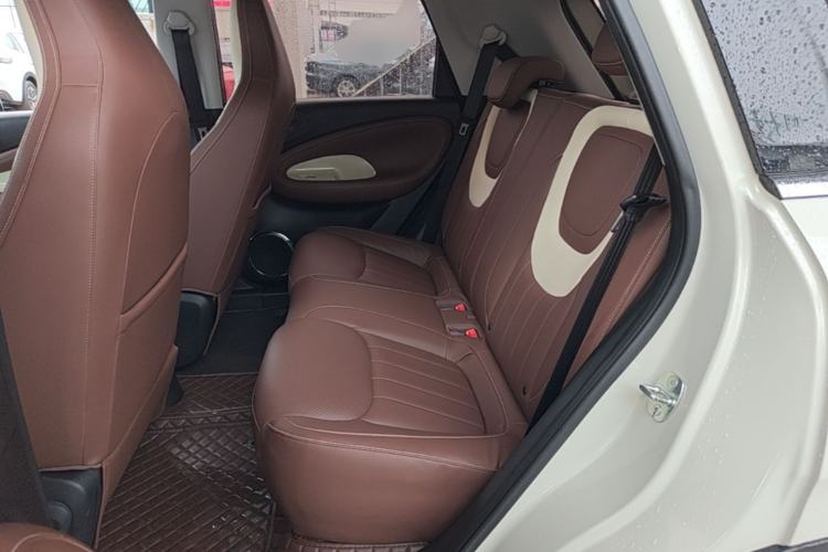 Used Wuling Bingo 2023 203km Comfort Edition Left Rear Seat
