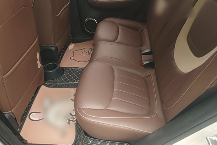 Used Wuling Bingo 2023 410 km Lingxi Deluxe Edition Left Rear Seat