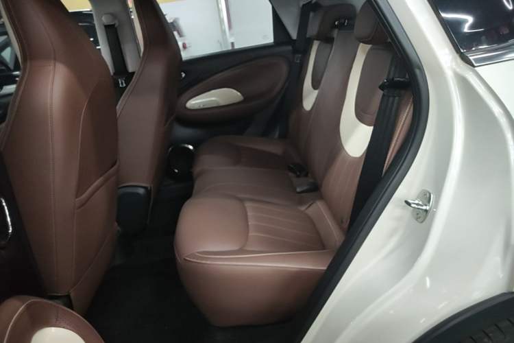 Used Wuling Bingo 2023 203km Comfort Edition Left Rear Seat