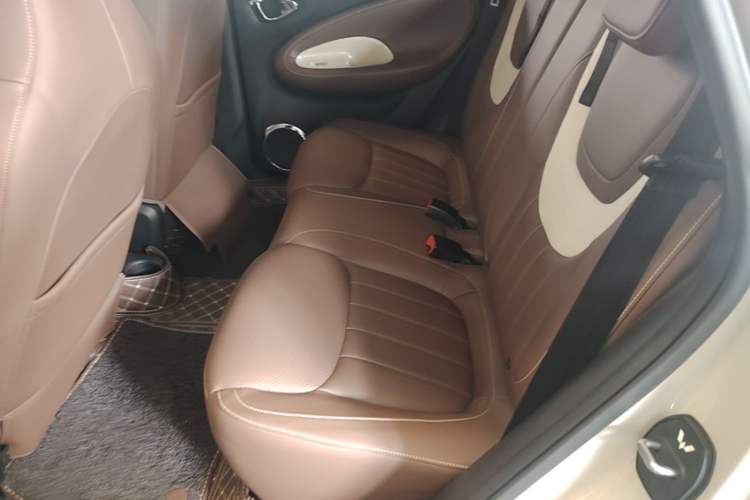 Used Wuling Bingo 2023 333 km Lingxi Connected+ Version Left Rear Seat