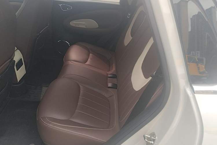 Used Wuling Bingo 2023 203km Comfort Edition Left Rear Seat