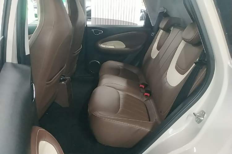Used Wuling Bingo 2023 203km Comfort Edition Left Rear Seat
