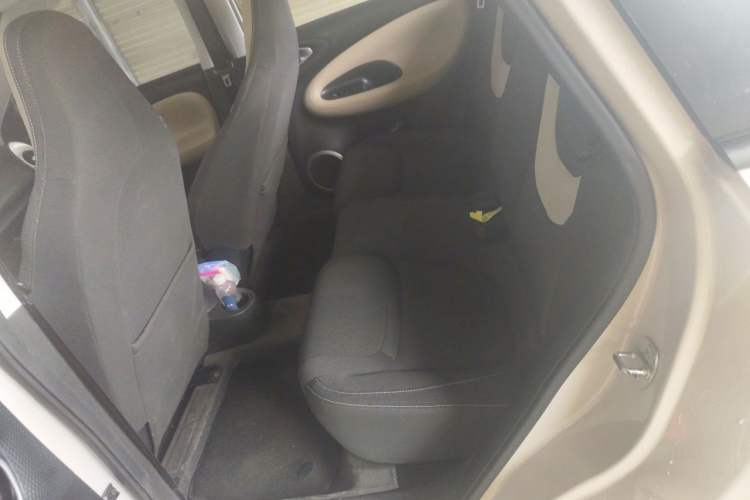 Used Wuling Bingo 2023 203km Light Edition Left Rear Seat