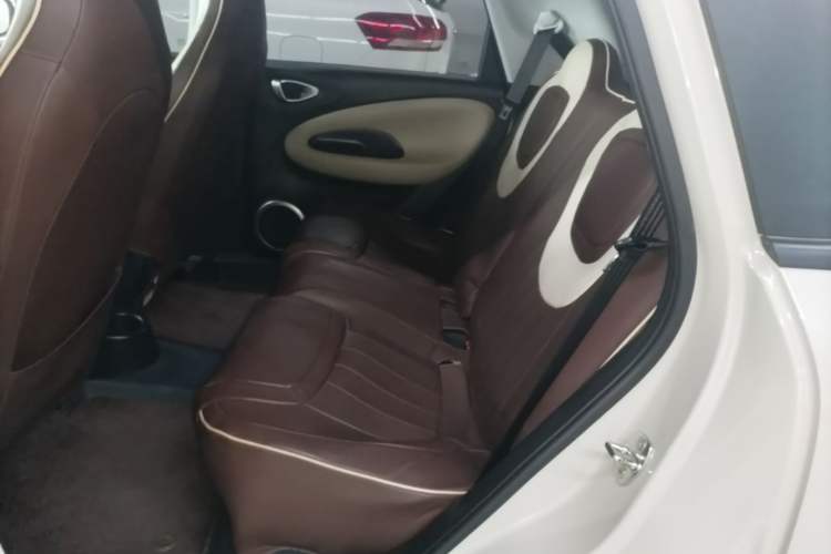 Used Wuling Bingo 2023 333 km Fast-Share Version Left Rear Seat