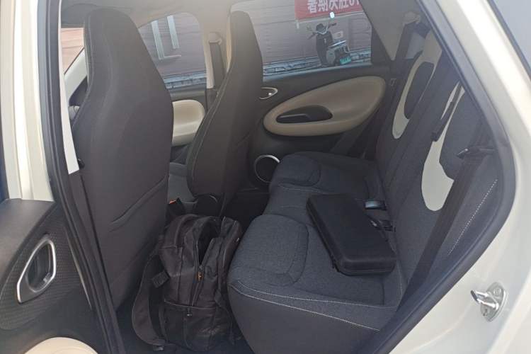 Used Wuling Bingo 2023 203km Light Edition Left Rear Seat