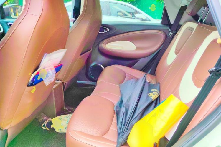 Used Wuling Bingo 2023 333 km Lingxi Connected Version Left Rear Seat
