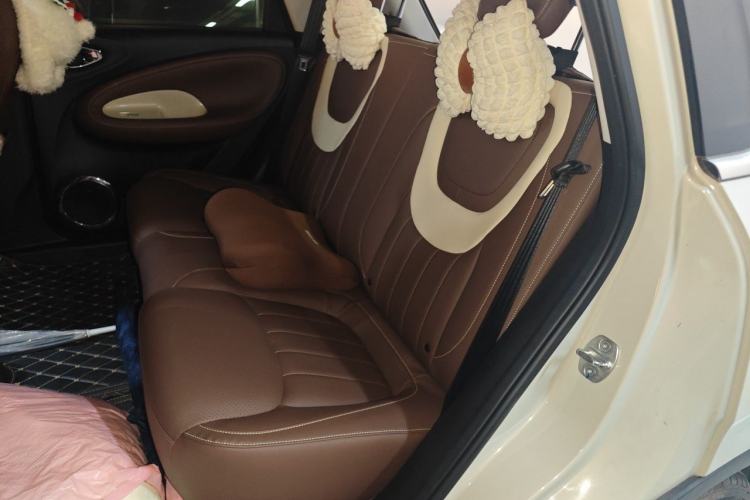 Used Wuling Bingo 2023 333 km Lingxi Connected+ Version Left Rear Seat