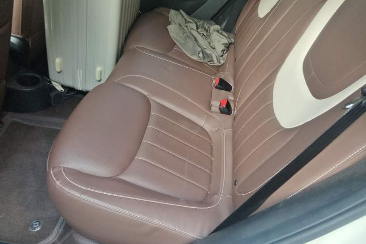 Used Wuling Bingo 2023 333km Enjoy+ Version Left Rear Seat