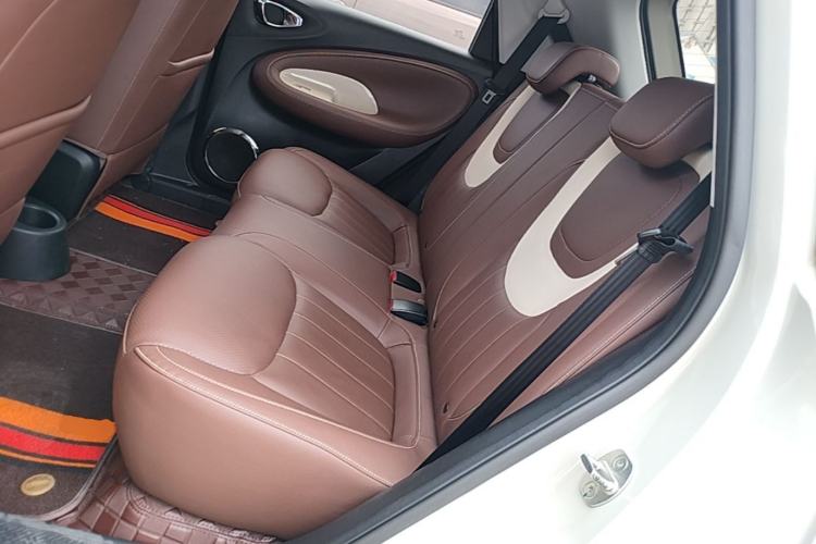 Used Wuling Bingo 2023 333 km Lingxi Connected+ Version Left Rear Seat