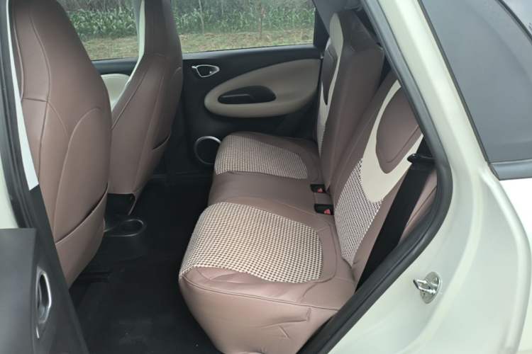 Used Wuling Bingo 2023 333 km Fast-Share Version Left Rear Seat