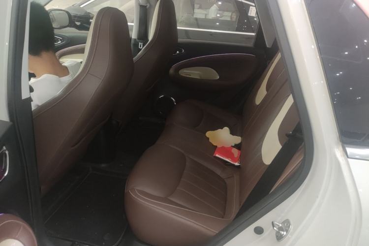 Used Wuling Bingo 2023 333 km Lingxi Connected+ Version Left Rear Seat