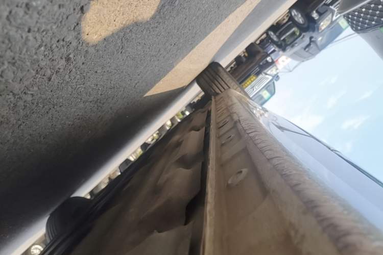 Used Wuling Bingo 2023 410 km Lingxi Deluxe Edition Left Side Sill