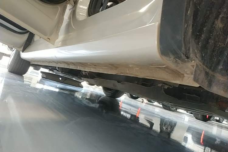 Used Wuling Bingo 2023 203km Comfort Edition Left Side Sill