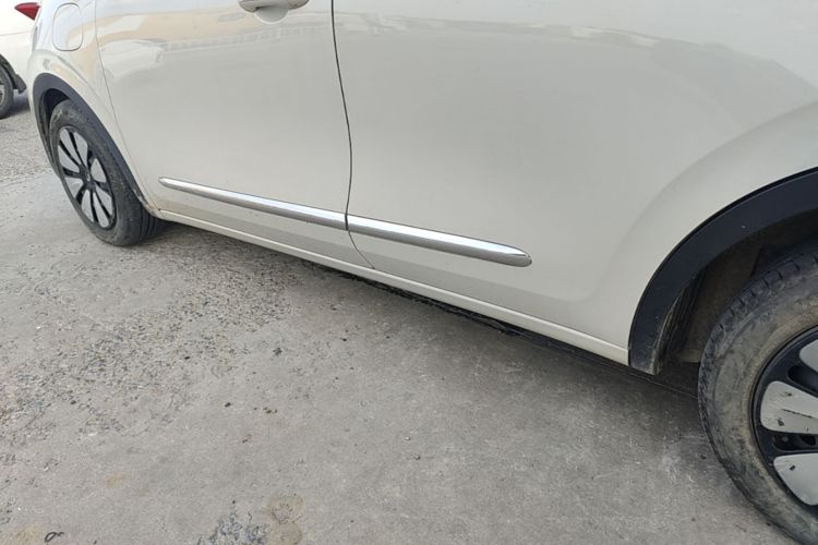 Used Wuling Bingo 2023 333 km Lingxi Connected+ Version Left Side Sill