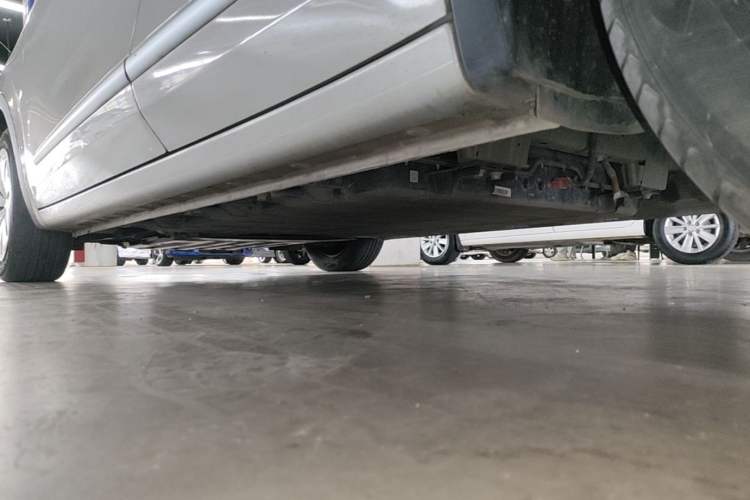 Used Wuling Bingo 2023 333 km Fast-Share Version Left Side Sill