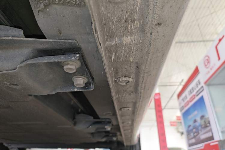 Used Wuling Bingo 2023 333 km Fast-Share Version Left Side Sill