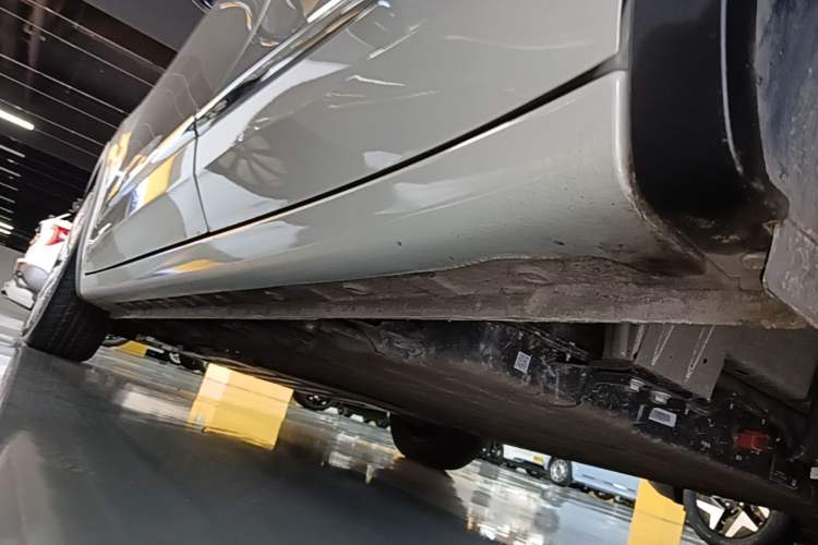 Used Wuling Bingo 2023 333 km Lingxi Connected+ Version Left Side Sill