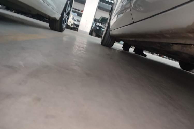 Used Wuling Bingo 2023 333 km Lingxi Connected Version Left Side Sill