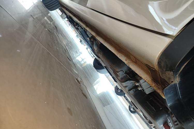 Used Wuling Bingo 2023 203km Comfort Edition Left Side Sill