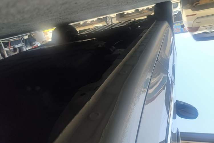 Used Wuling Bingo 2023 203km Comfort Edition Left Side Sill