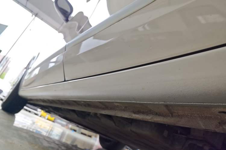 Used Wuling Bingo 2023 333 km Fast-Share Version Left Side Sill