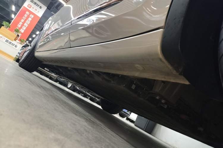 Used Wuling Bingo 2023 333 km Lingxi Connected+ Version Left Side Sill
