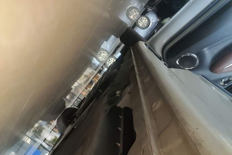 Used Wuling Bingo 2023 203km Comfort Edition Left Side Sill