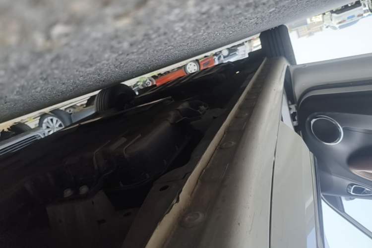 Used Wuling Bingo 2023 203km Comfort Edition Left Side Sill