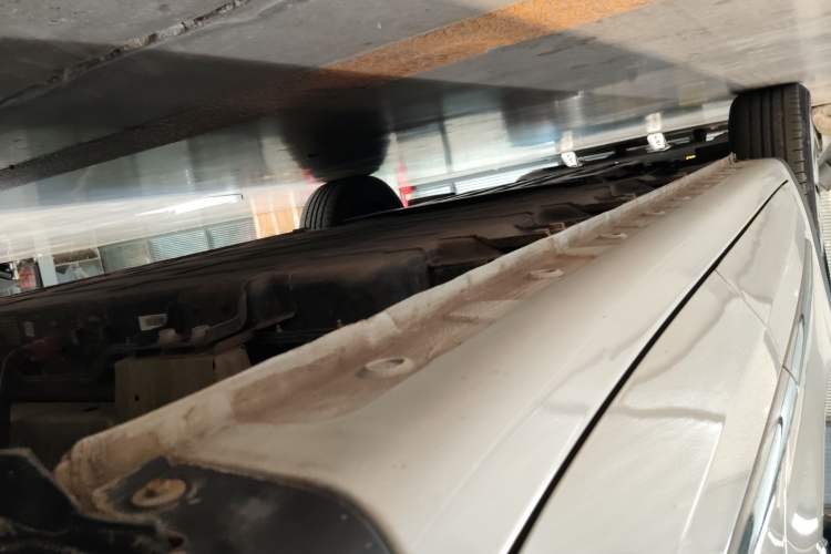 Used Wuling Bingo 2023 333 km Lingxi Connected Version Left Side Sill
