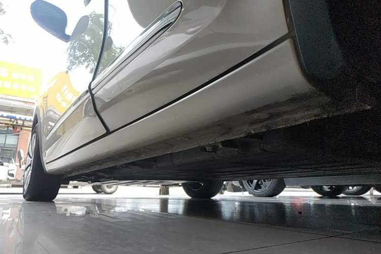 Used Wuling Bingo 2023 410 km Lingxi Deluxe Edition Left Side Sill