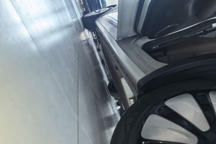 Used Wuling Bingo 2023 333 km Lingxi Connected Version Left Side Sill