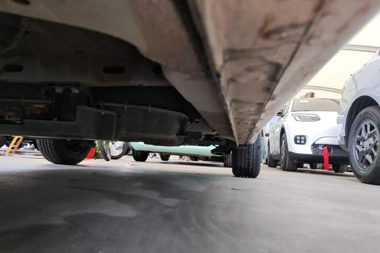 Used Wuling Bingo 2023 203km Light Edition Left Side Sill