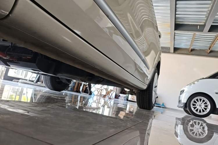 Used Wuling Bingo 2023 203km Light Edition Left Side Sill