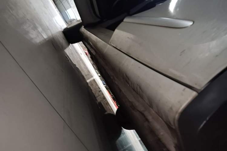 Used Wuling Bingo 2023 333 km Fast-Share Version Left Side Sill