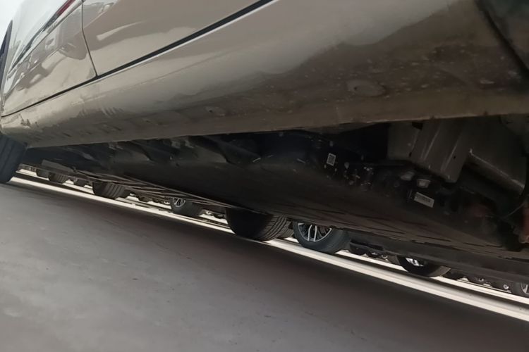 Used Wuling Bingo 2023 333 km Lingxi Connected Version Left Side Sill
