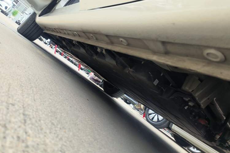 Used Wuling Bingo 2023 333 km Lingxi Connected+ Version Left Side Sill