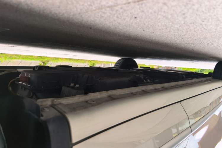 Used Wuling Bingo 2023 203km Light Edition Left Side Sill