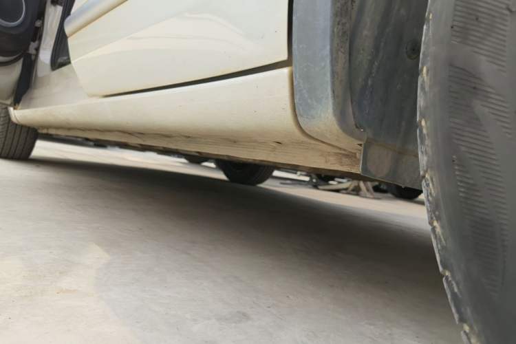 Used Wuling Bingo 2023 333 km Enjoyment Version Left Side Sill